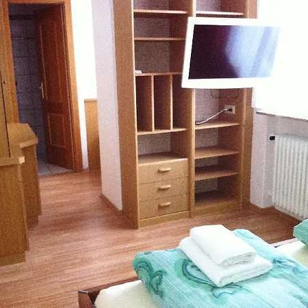 Willibald 2 *